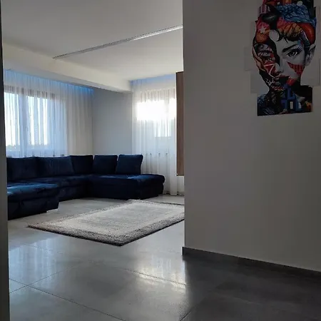 Gamma Apartmanok Es Jakuzzi Miskolc Exterior photo