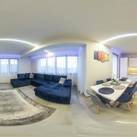 Gamma Apartmanok Es Jakuzzi Miskolc Exterior photo