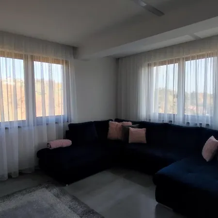 Gamma Apartmanok Es Jakuzzi Miskolc Room photo