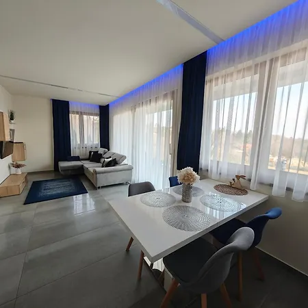 Gamma Apartmanok Es Jakuzzi Miskolc Room photo
