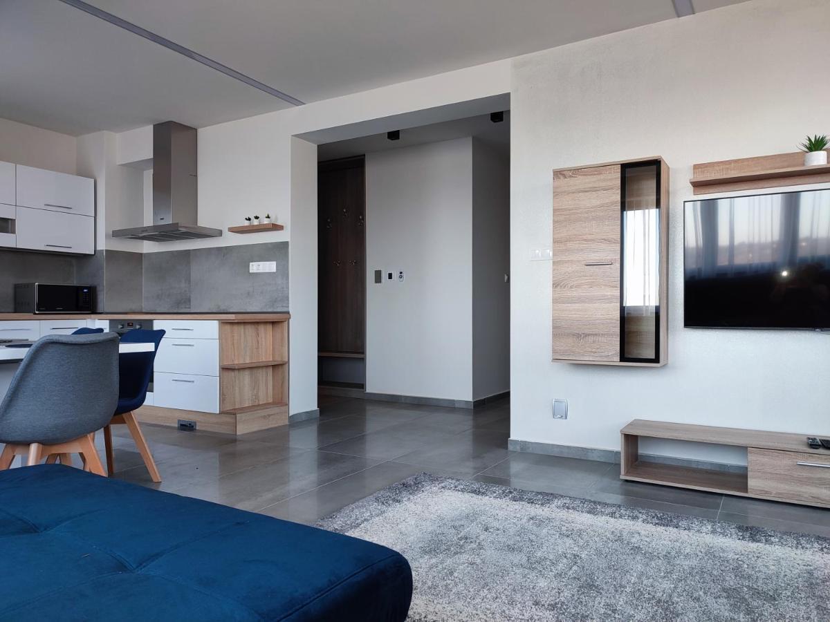 Apartment Gamma Es Jakuzzi *