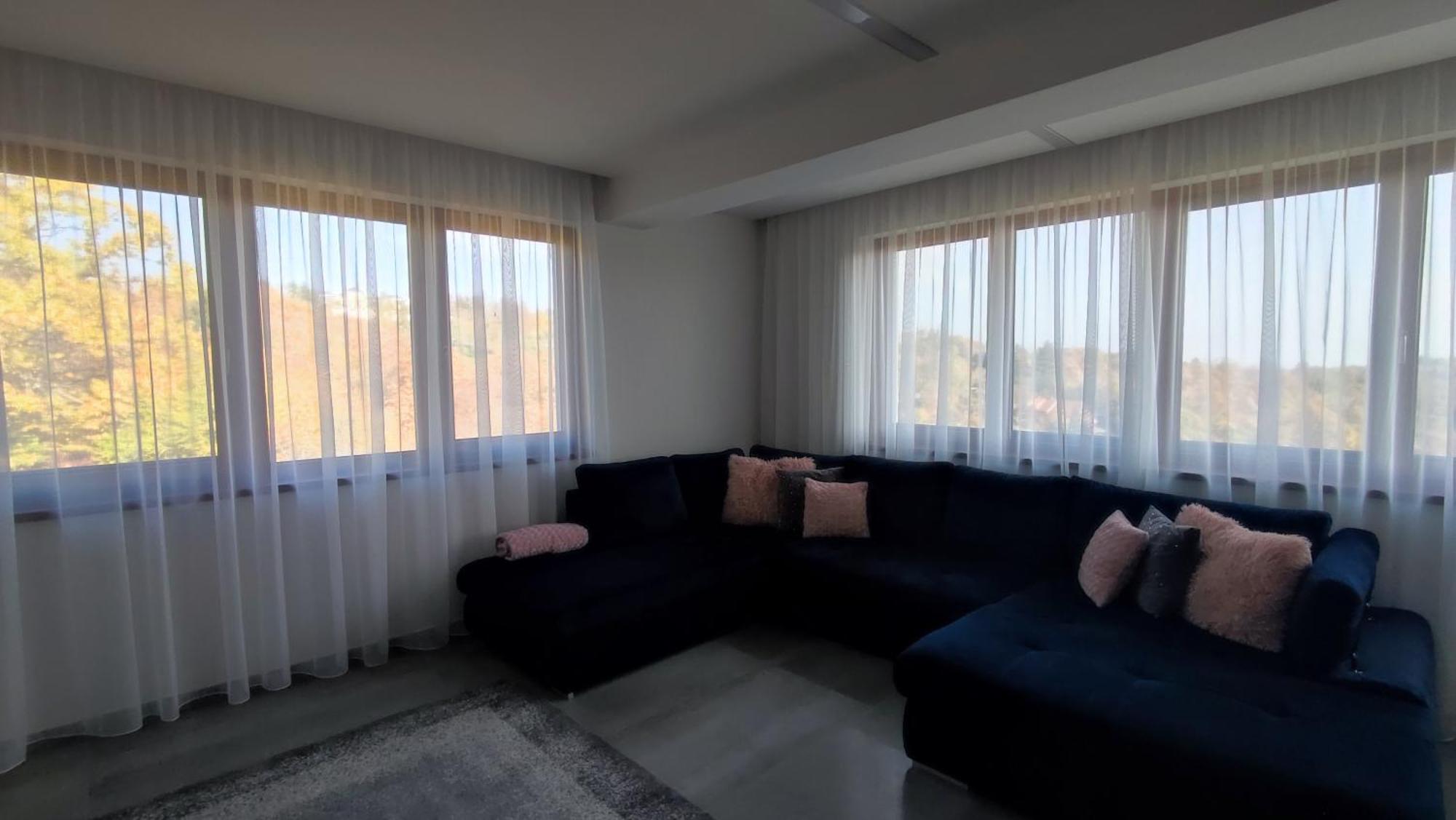 Gamma Es Jakuzzi Apartment Miskolc